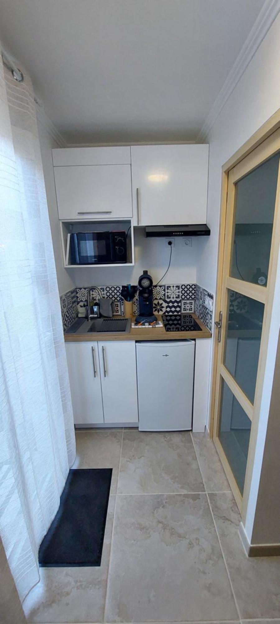 Gite De L'Olivier, Classe, Climatise, Jardin Avec Parking Gratuit Devant Le Logement Et A 5 Minutes Du Centre-Ville A Pied L'Isle-sur-la-Sorgue Bagian luar foto
