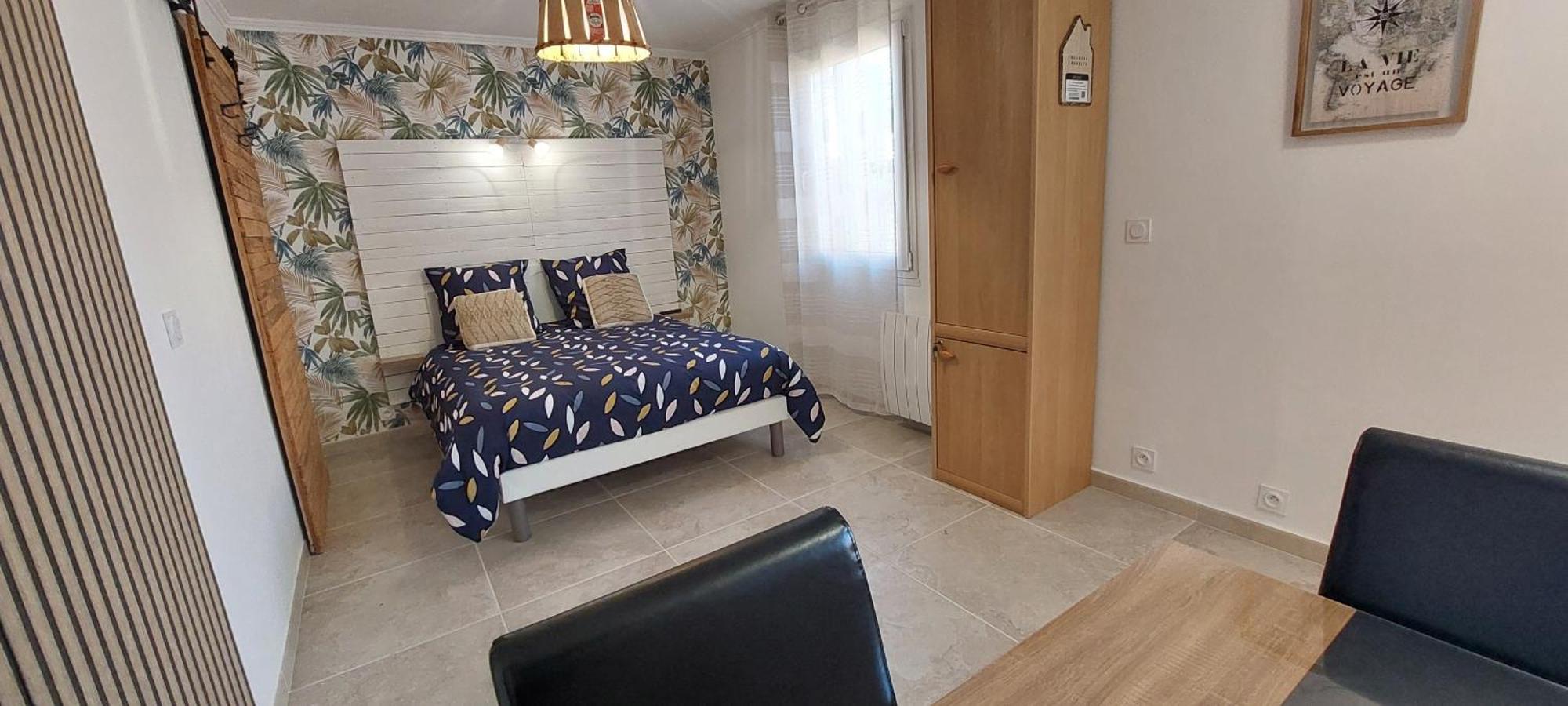 Gite De L'Olivier, Classe, Climatise, Jardin Avec Parking Gratuit Devant Le Logement Et A 5 Minutes Du Centre-Ville A Pied L'Isle-sur-la-Sorgue Bagian luar foto
